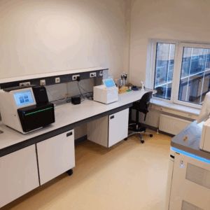 Genomic Lab Setup - Image 3